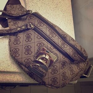 Vintage Guess Brown monogram Bum Bag Fanny pack & Lock Sport waist bag crossbody